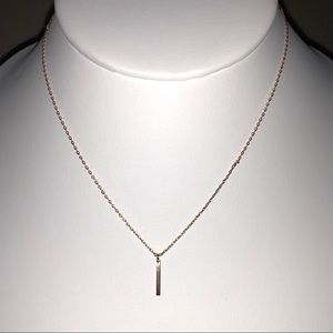 HM pendant necklace rose gold